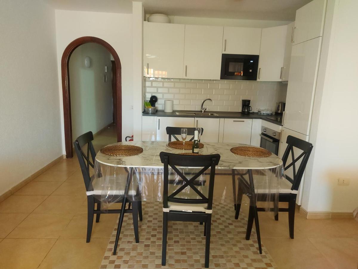 Under The Lime, Beautiful Apartment Los Cristianos Los Cristianos  Esterno foto